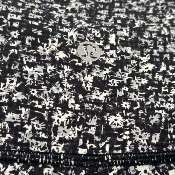 Lululemon Wunder Under Leggings in Daisy Dust Print 7/8 Length Size 8 - Picture 4 of 6